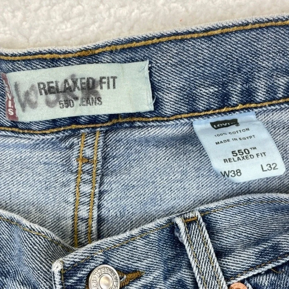 Levis 550 Relaxed Fit Jeans Mens 38x32 Light Wash Denim Tapered Leg Casual